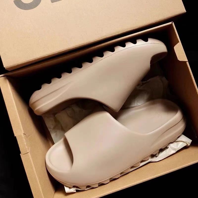 women slippers - yeezy's style