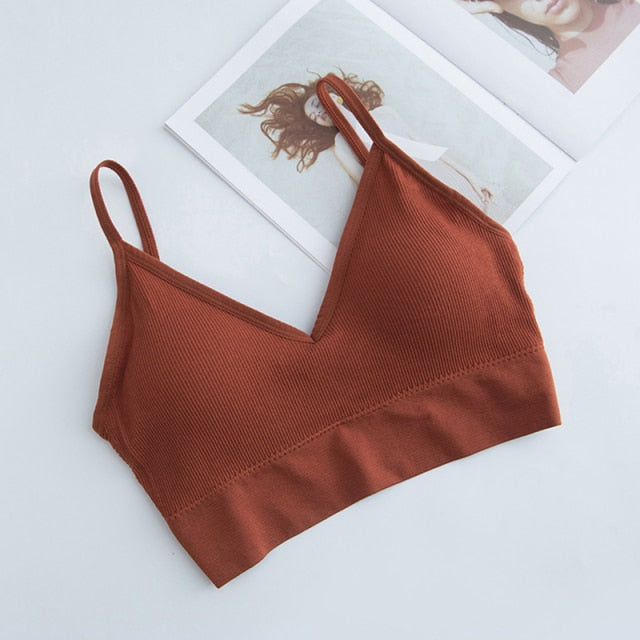 Sports bra with double straps