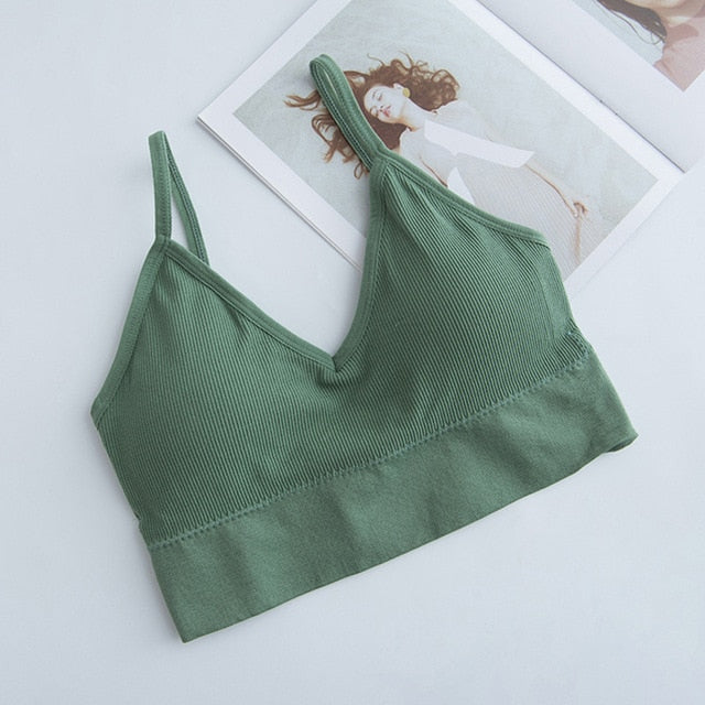 Sports bra with double straps