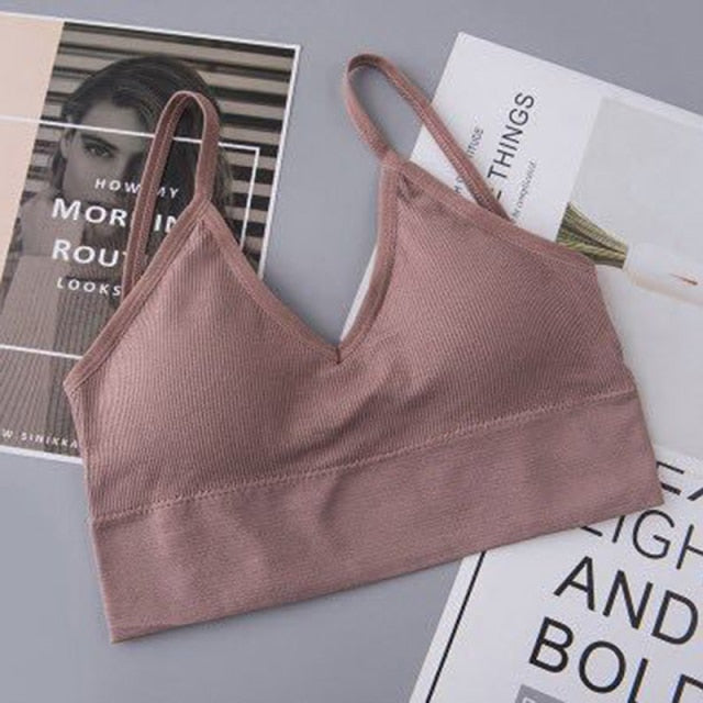 Sports bra with double straps