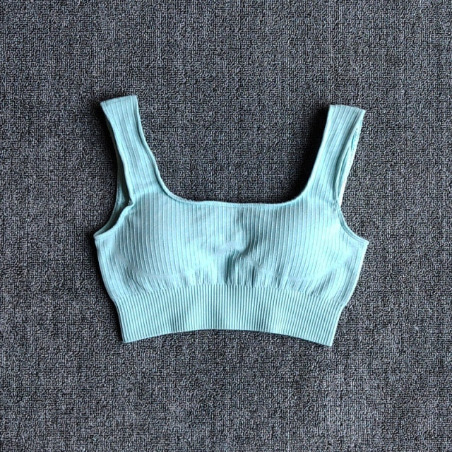 Basic sports bras, leggings and sets