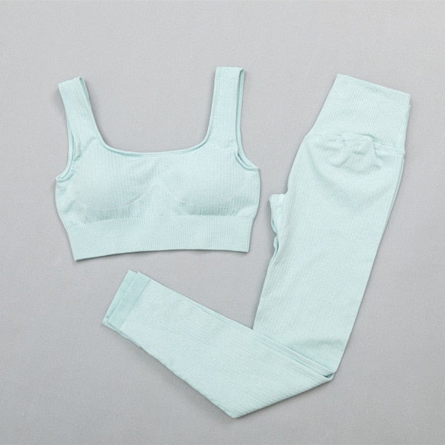 Comfortable sports sets