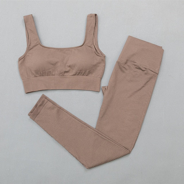 Comfortable sports sets