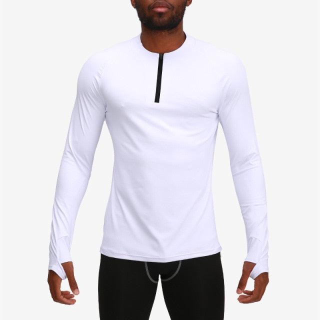 Long-sleeved shirt with a zipper