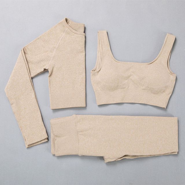 Comfortable sports sets