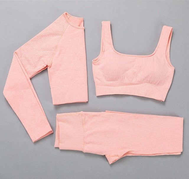 Comfortable sports sets