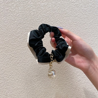 Stylish scrunchie