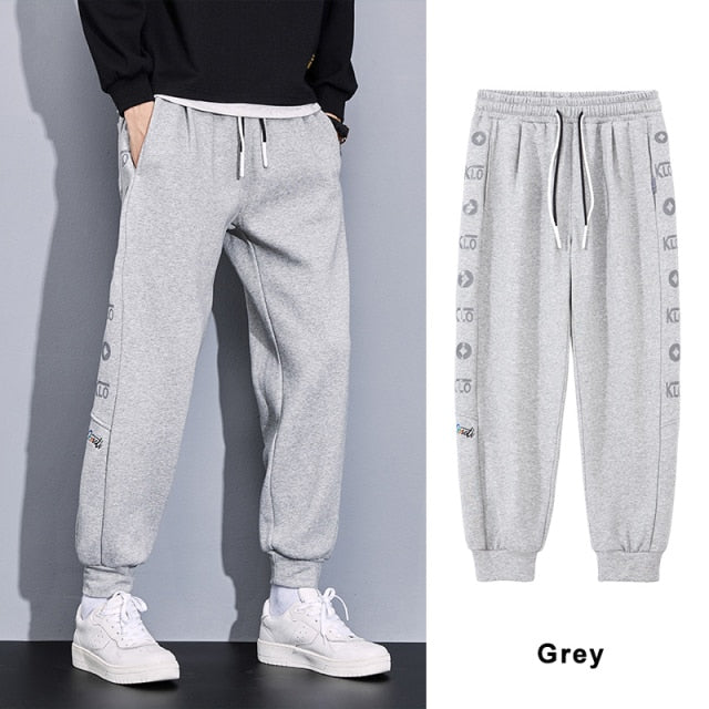 Sports sweatpants