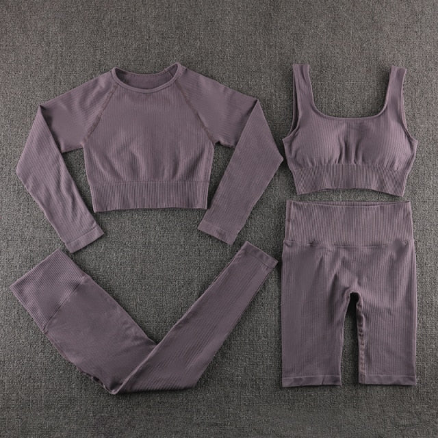 Sports sets in nude colors