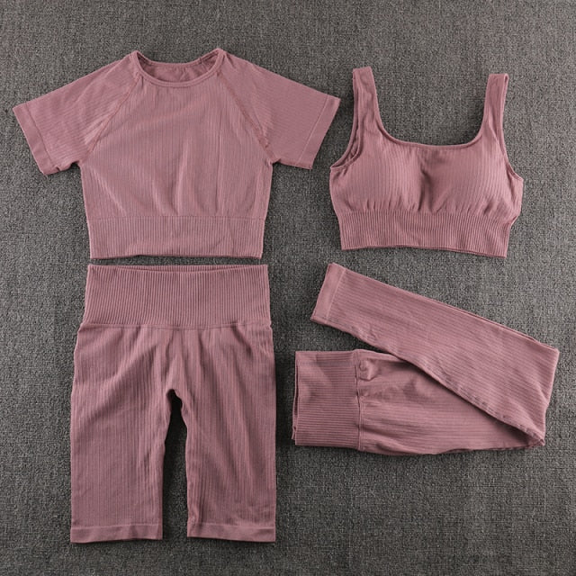 Sports sets in nude colors