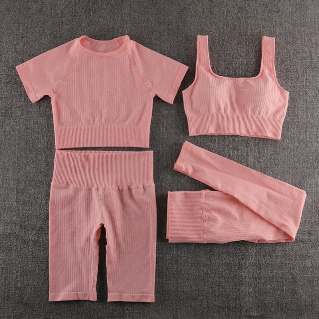 Sports sets in nude colors