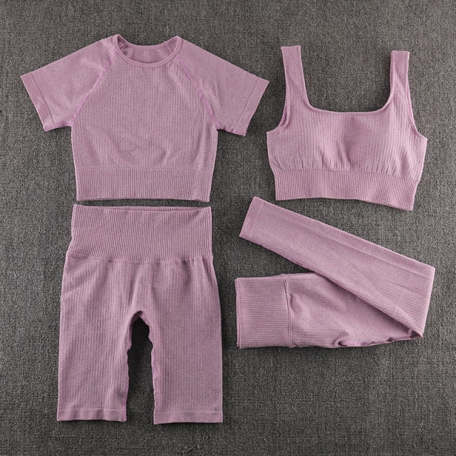 Sports sets in nude colors