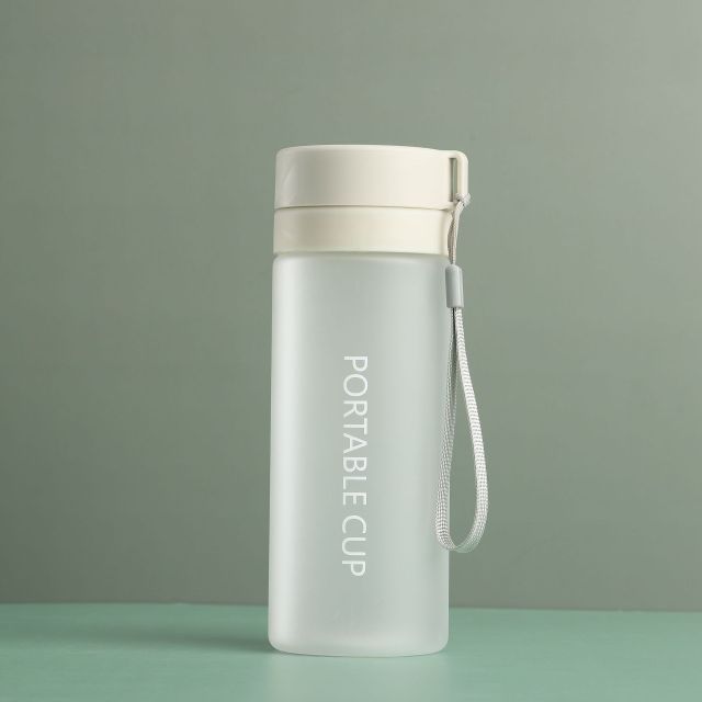 Fashionable drinking bottle