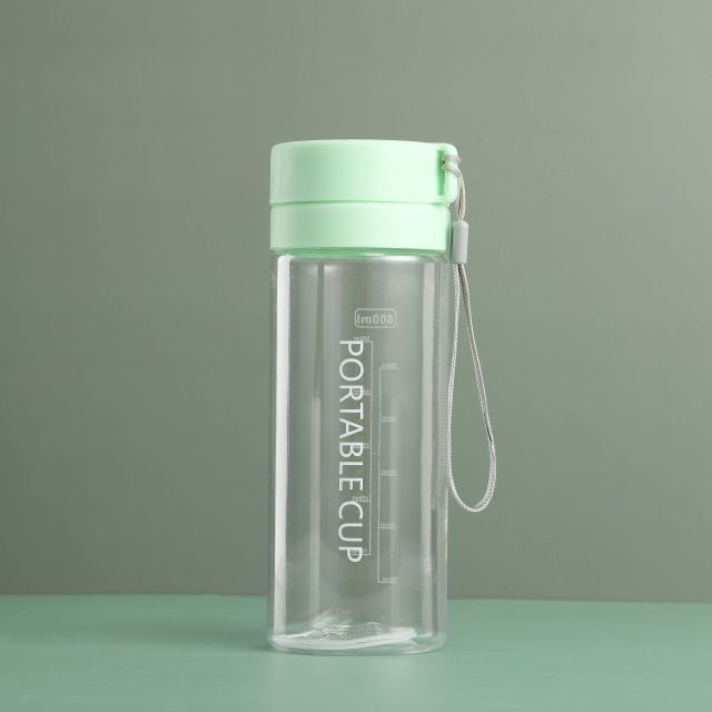 Fashionable drinking bottle