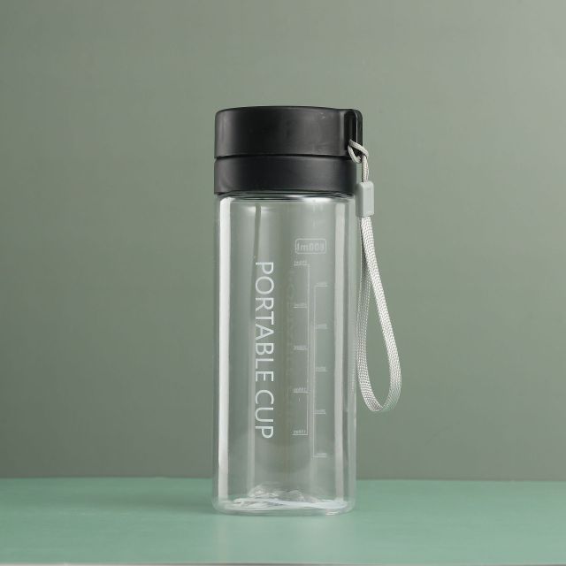 Fashionable drinking bottle