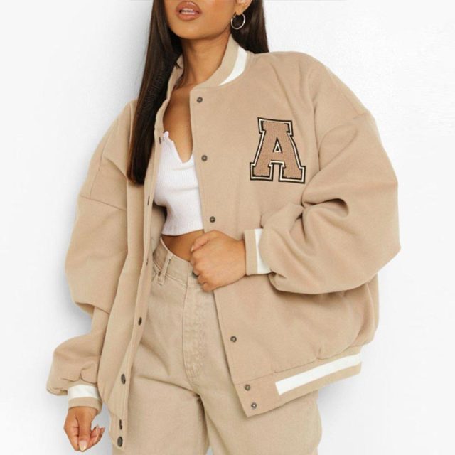 Fashionable baseball jacket