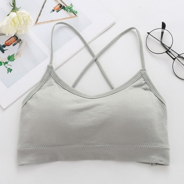 Sports bra with double straps