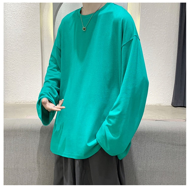 Oversized long-sleeved shirt