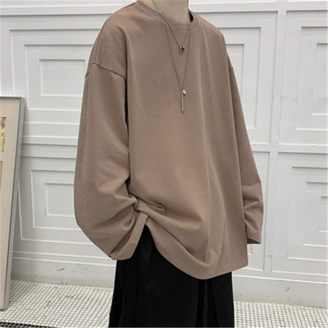 Oversized long-sleeved shirt