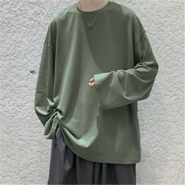 Oversized long-sleeved shirt