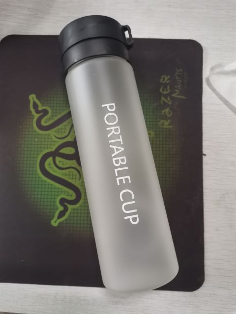 600/800 mL water bottle